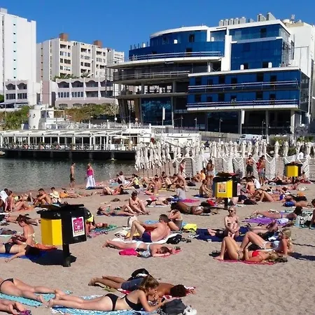 Deluxe In St Julians *