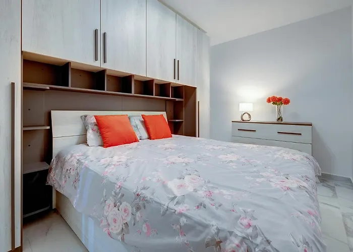 Apartman Deluxe In St Julians *