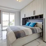 Deluxe In St Julians * San Ġiljan